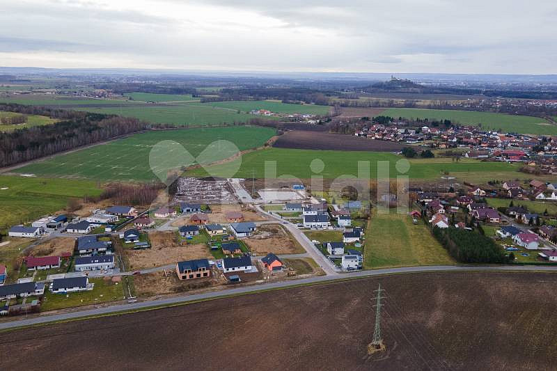 Prodej stavebního pozemku 1 206 m² – fotografie 3