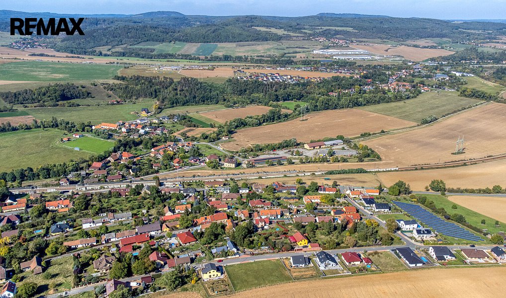 Prodej stavebního pozemku 650 m², Stašov – náhled fotky 13