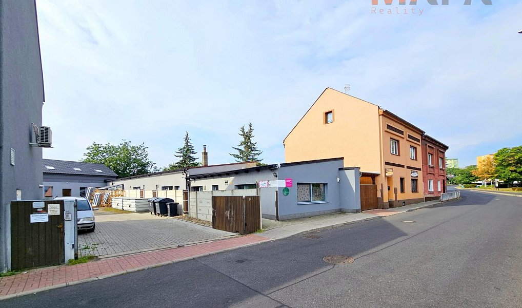 Pronájem obchodních prostor 47 m², Jirkov – náhled fotky 2