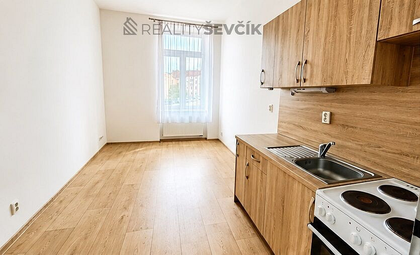 Pronájem bytu 2+kk 42 m²