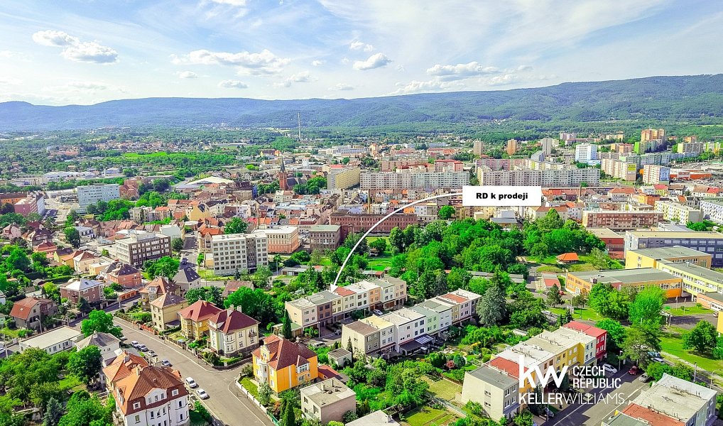 Prodej domu 252 m² s pozemkem 304 m², Teplice – náhled fotky 54