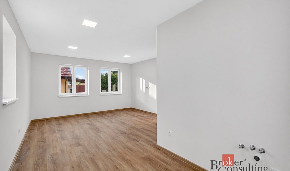 Prodej bytu 2+kk 56 m², Valtice – náhled fotky 3