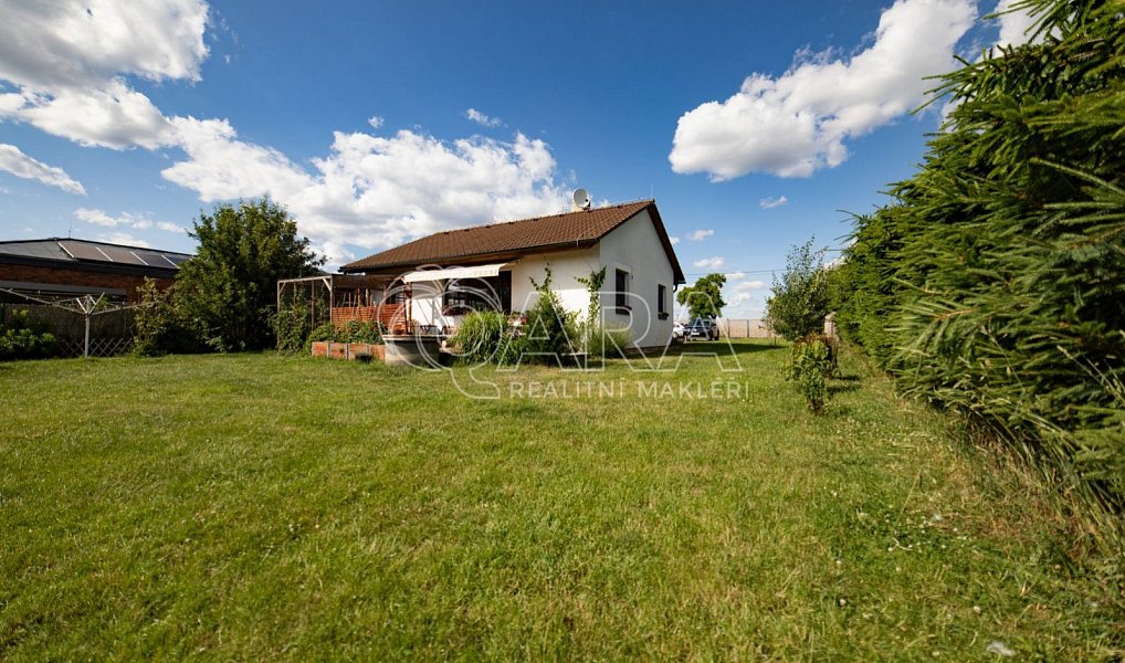 Prodej domu 105 m² s pozemkem 2 043 m², Lochovice – náhled fotky 21