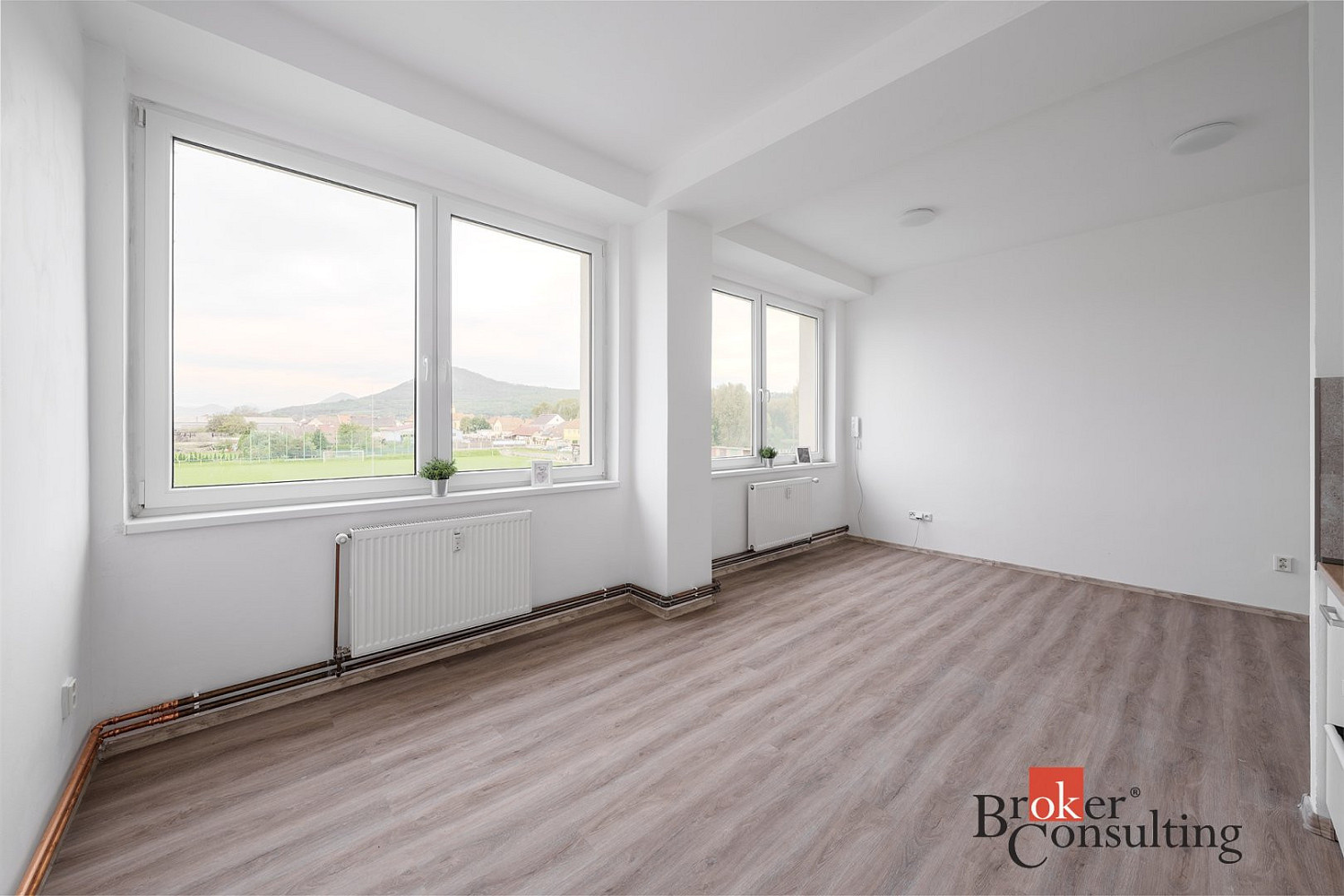 Pronájem bytu 2+kk 57 m² – fotografie 5