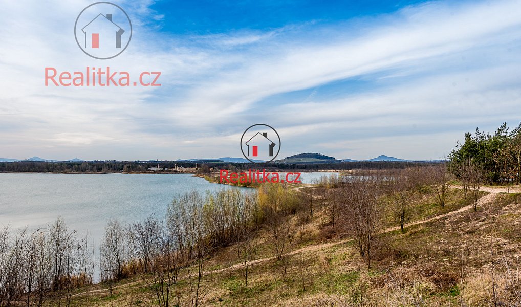 Prodej stavebního pozemku 1 430 m², Bechlín – náhled fotky 21