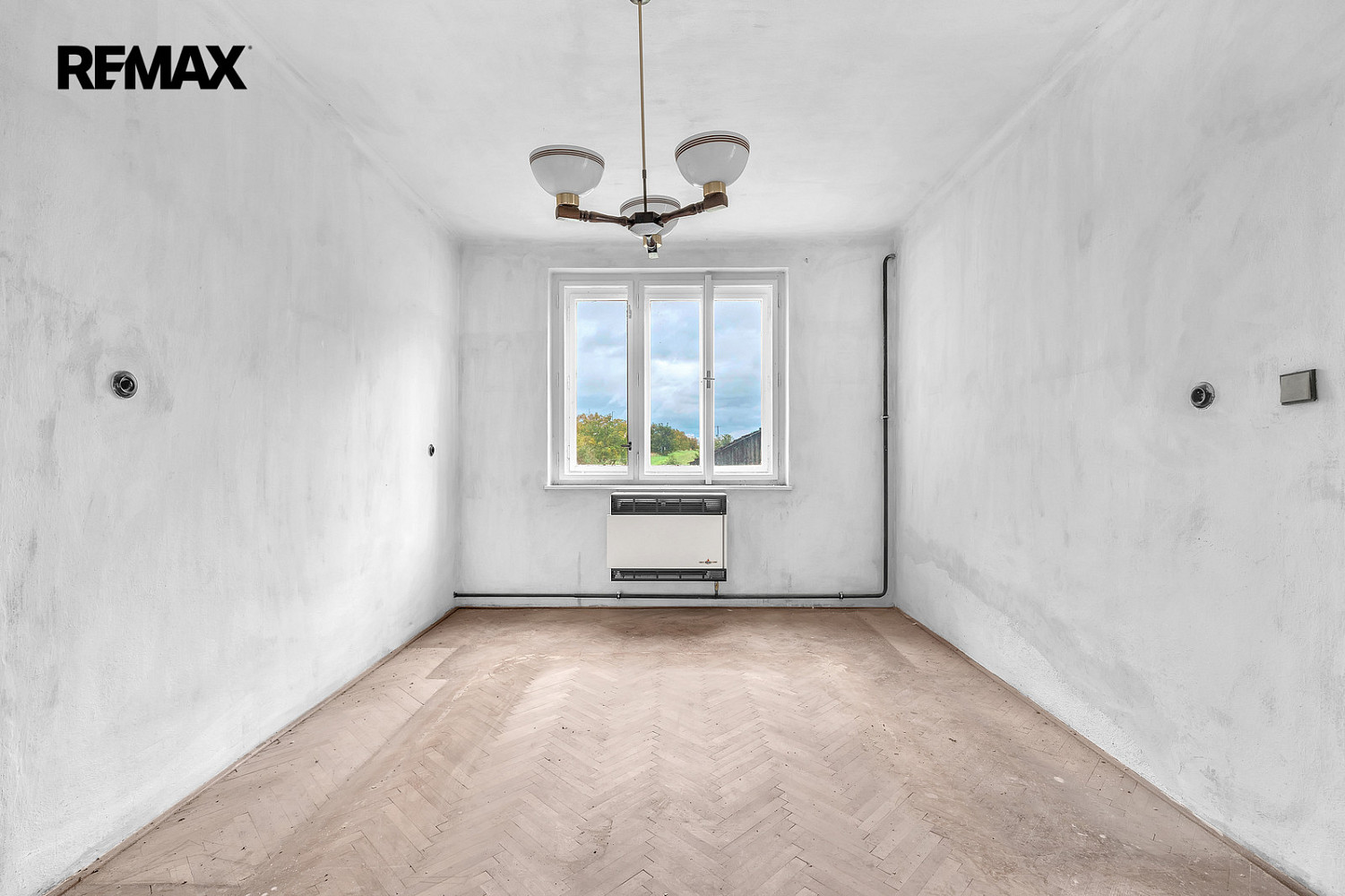 Prodej domu 370 m² s pozemkem 4 375 m² – další