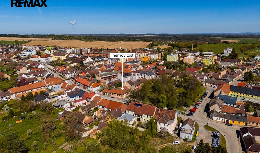 Prodej obchodních prostor 516 m², Lišov – náhled fotky 2