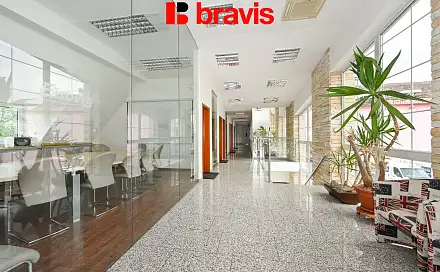 Pronájem kanceláře 1 016 m², Tišnovská, Hradčany, okres Brno-venkov