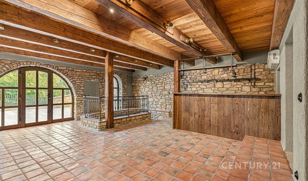 Prodej nájemního domu, činžáku 370 m², Slaný – náhled fotky 25