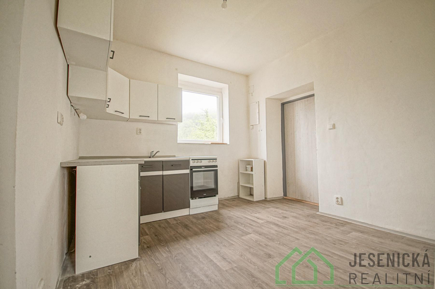 Pronájem bytu 1+1 42 m² – pohled 4