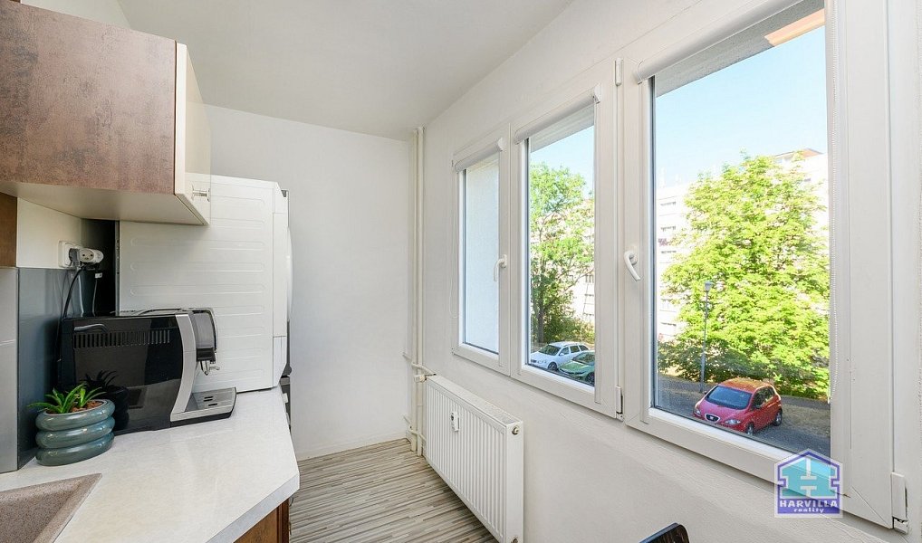 Prodej bytu 3+1 70 m², Plzeň – náhled fotky 13