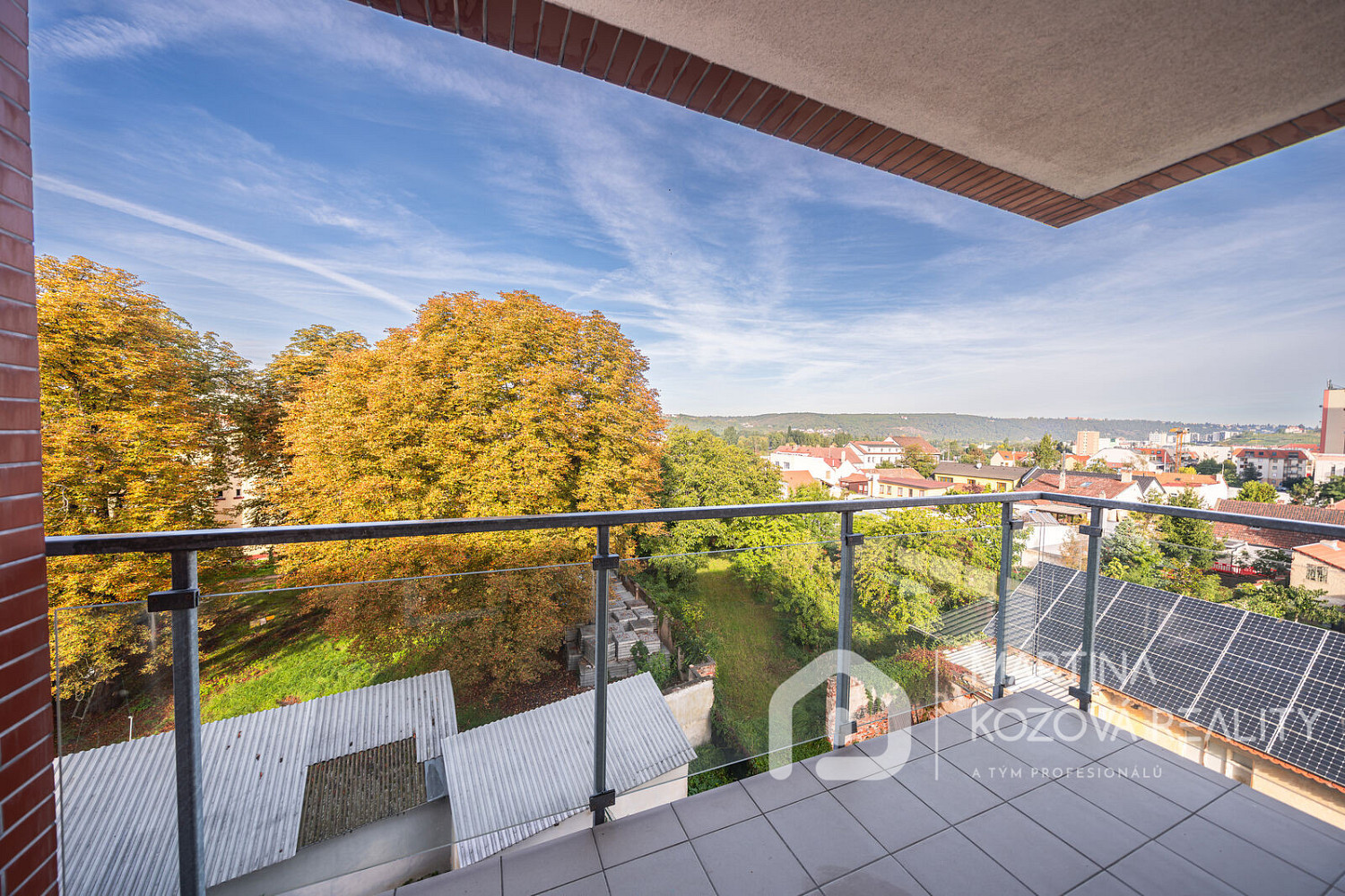 Pronájem bytu 2+kk 59 m² – fotografie 3