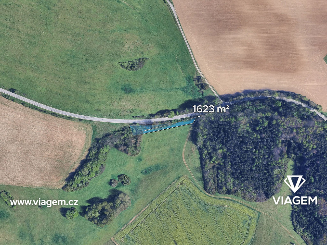 Prodej pole 1 623 m² – pohled 2