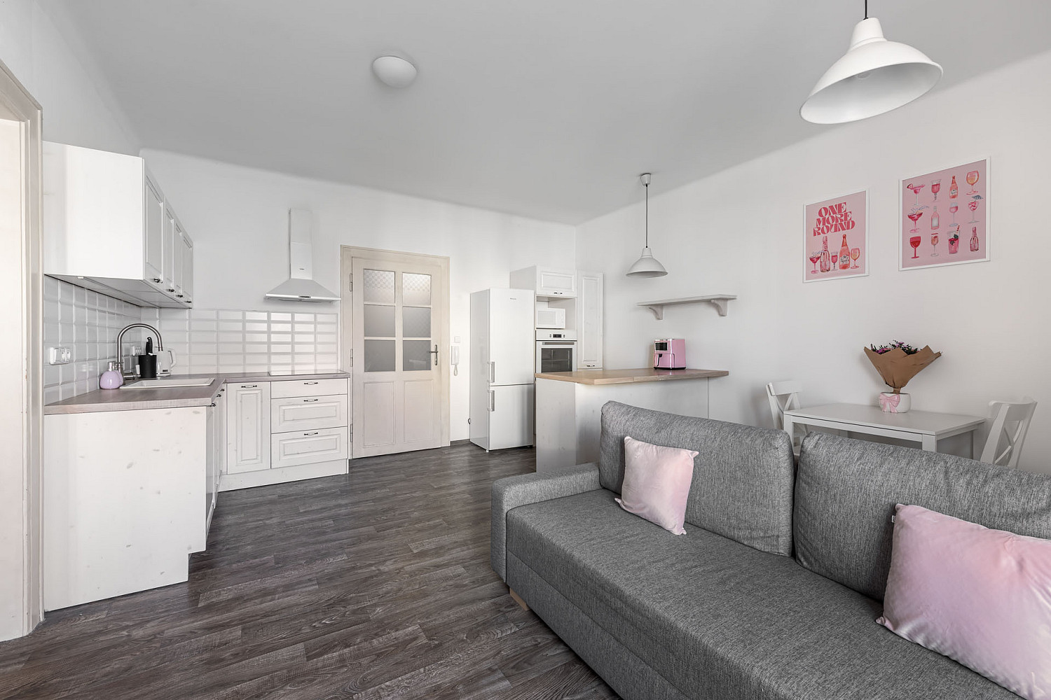 Prodej bytu 2+kk 66 m² – fotografie 2