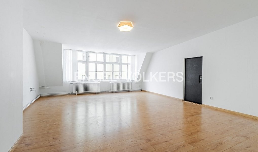 Pronájem kanceláře 226 m², Praha – náhled fotky 4