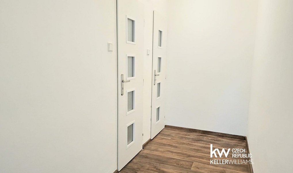 Pronájem bytu 2+1 67 m², Bílina – náhled fotky 3