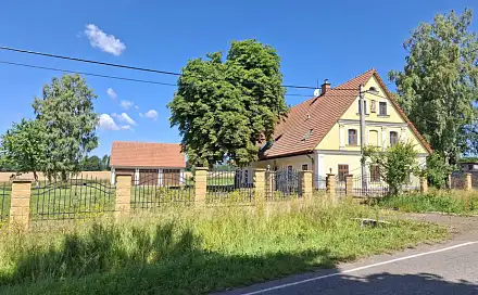 Prodej domu 350 m² s pozemkem 6 133 m², Broumov - Benešov, okres Náchod