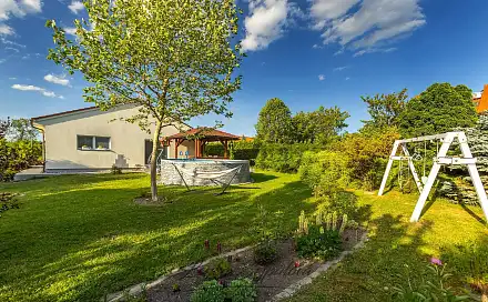 Prodej domu 146 m² s pozemkem 903 m², Horní Ředice, okres Pardubice