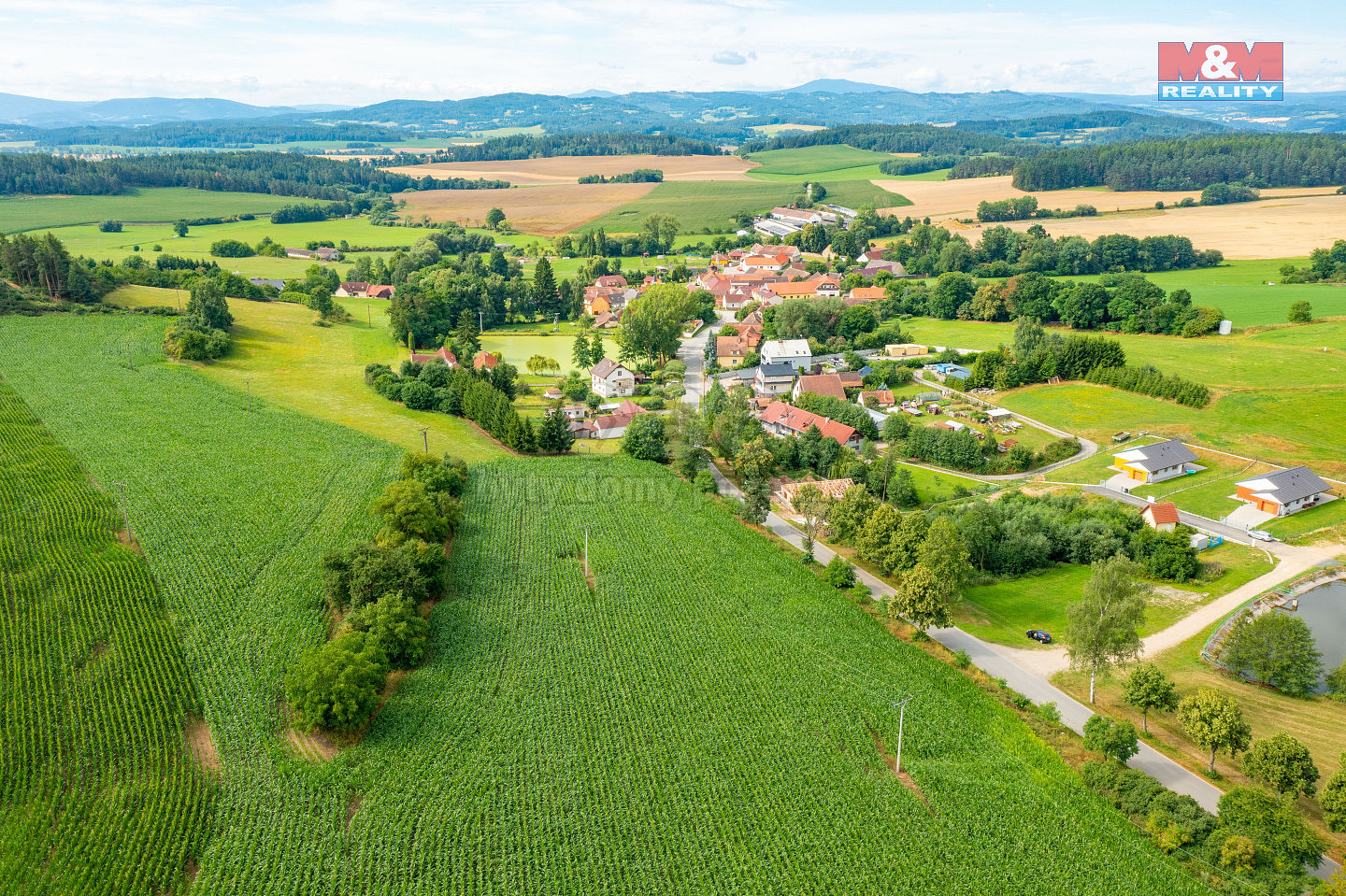 Prodej stavebního pozemku 1 200 m² — photo 3