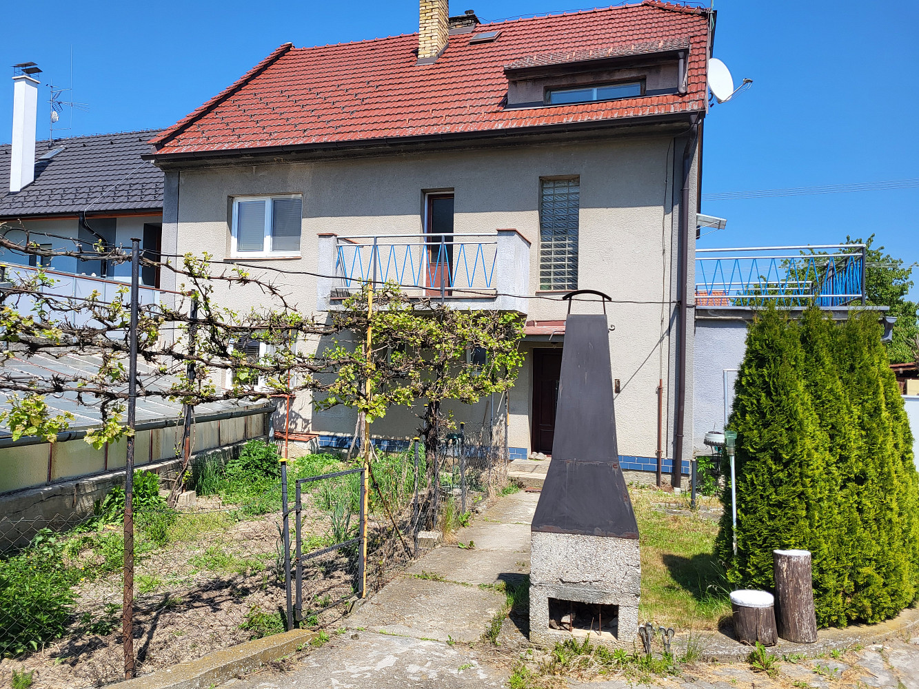 Prodej domu 201 m² s pozemkem 1 443 m² — photo 2