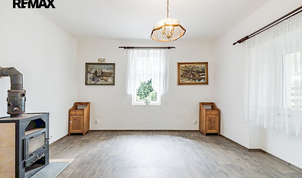 Prodej domu 142 m² s pozemkem 347 m², Všestary – náhled fotky 13