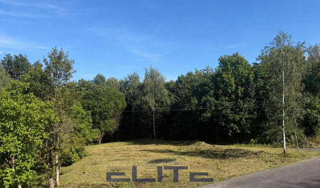 Pronájem stavebního pozemku 1 561 m², Liberec – fotka 1 z 5