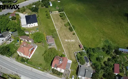 Prodej stavebního pozemku 1 610 m², Strakonice