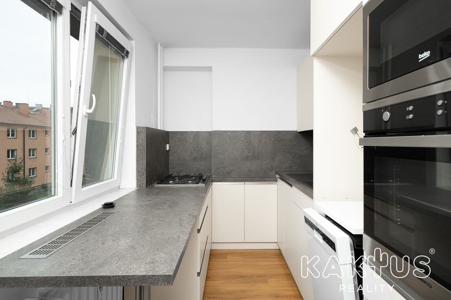 Pronájem bytu 2+1 56 m²