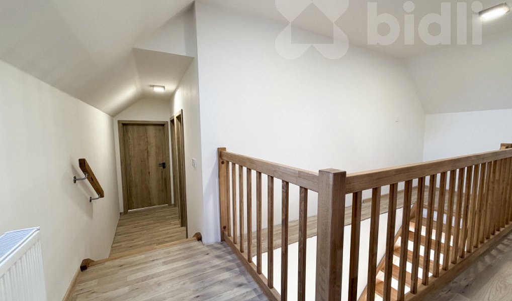 Prodej domu 140 m² s pozemkem 327 m², Evaň – náhled fotky 14