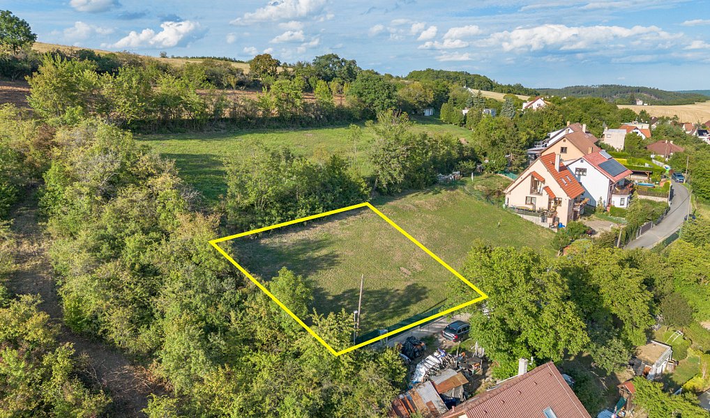 Prodej stavebního pozemku 650 m², Vonoklasy – náhled fotky 4