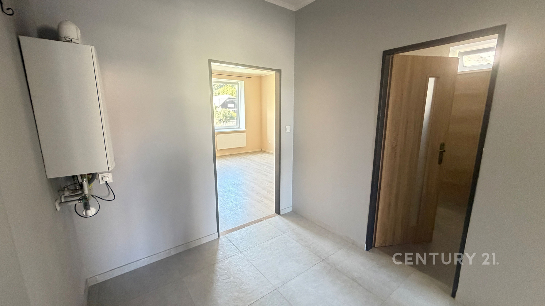 Pronájem bytu 2+kk 60 m² – fotografie 4