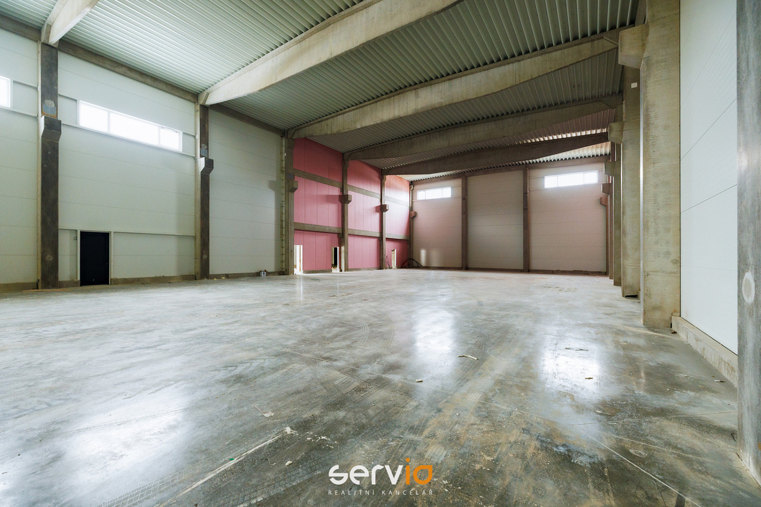 Pronájem skladovacích prostor 4 828 m² – fotografie 4