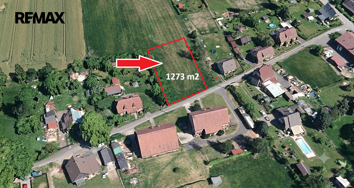 Prodej stavebního pozemku 1 273 m²