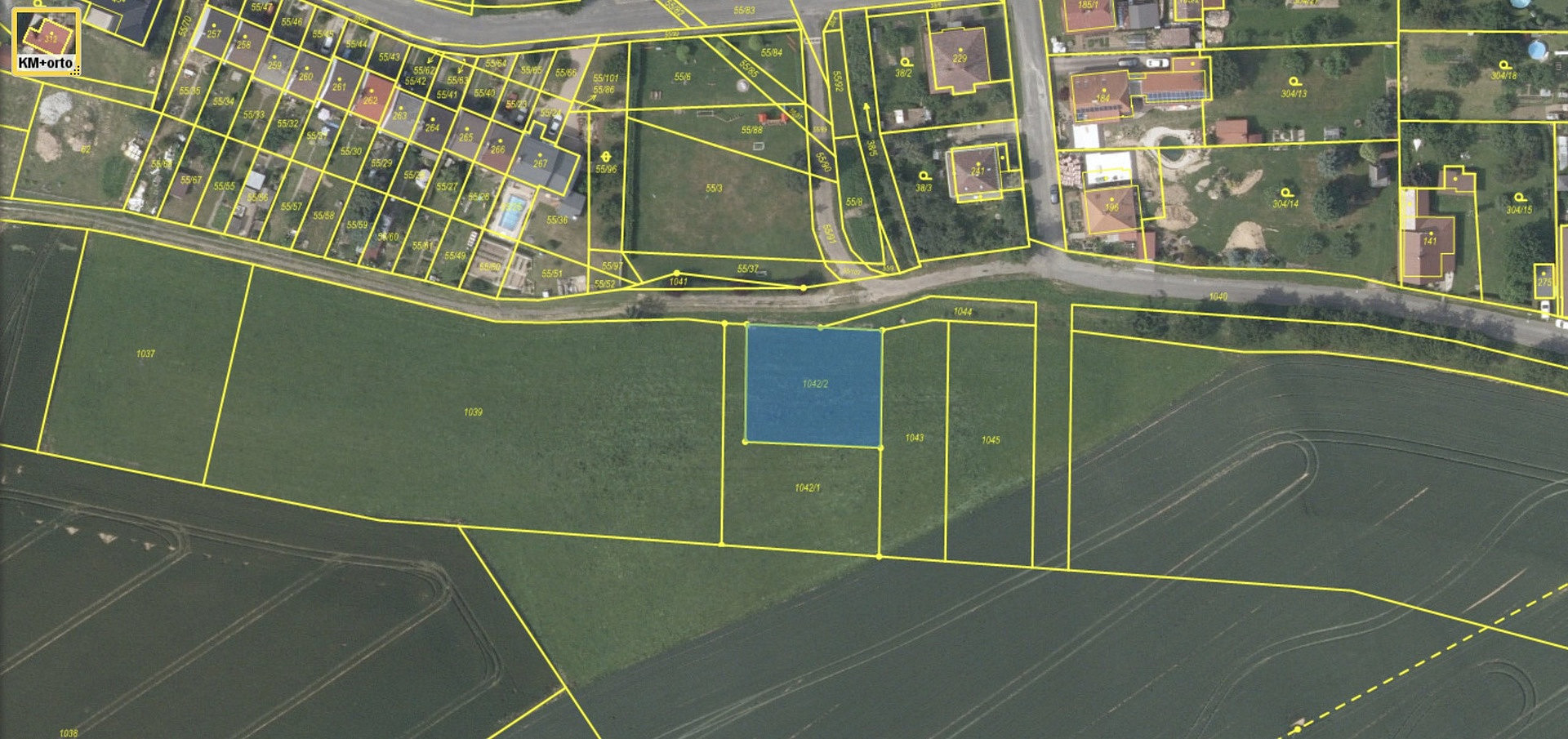 Prodej stavebního pozemku 780 m² – fotografie 2