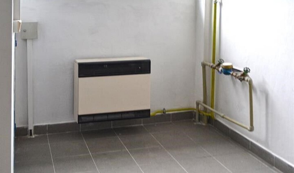 Prodej výrobních prostor 517 m², Chlumec nad Cidlinou – náhled fotky 12