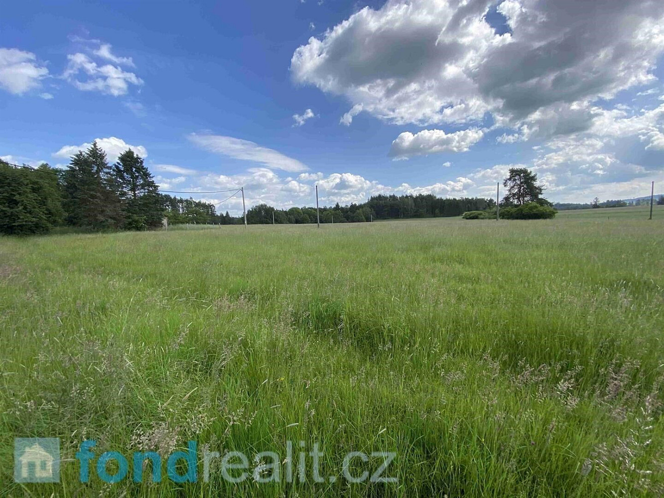 Prodej stavebního pozemku 1 400 m² – fotografie 4