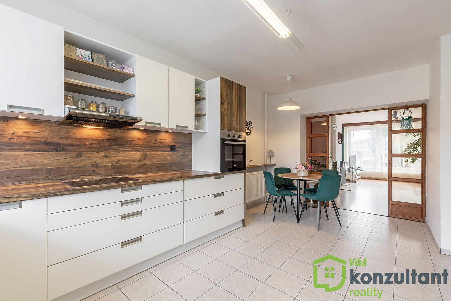 Prodej domu 220 m² s pozemkem 360 m²