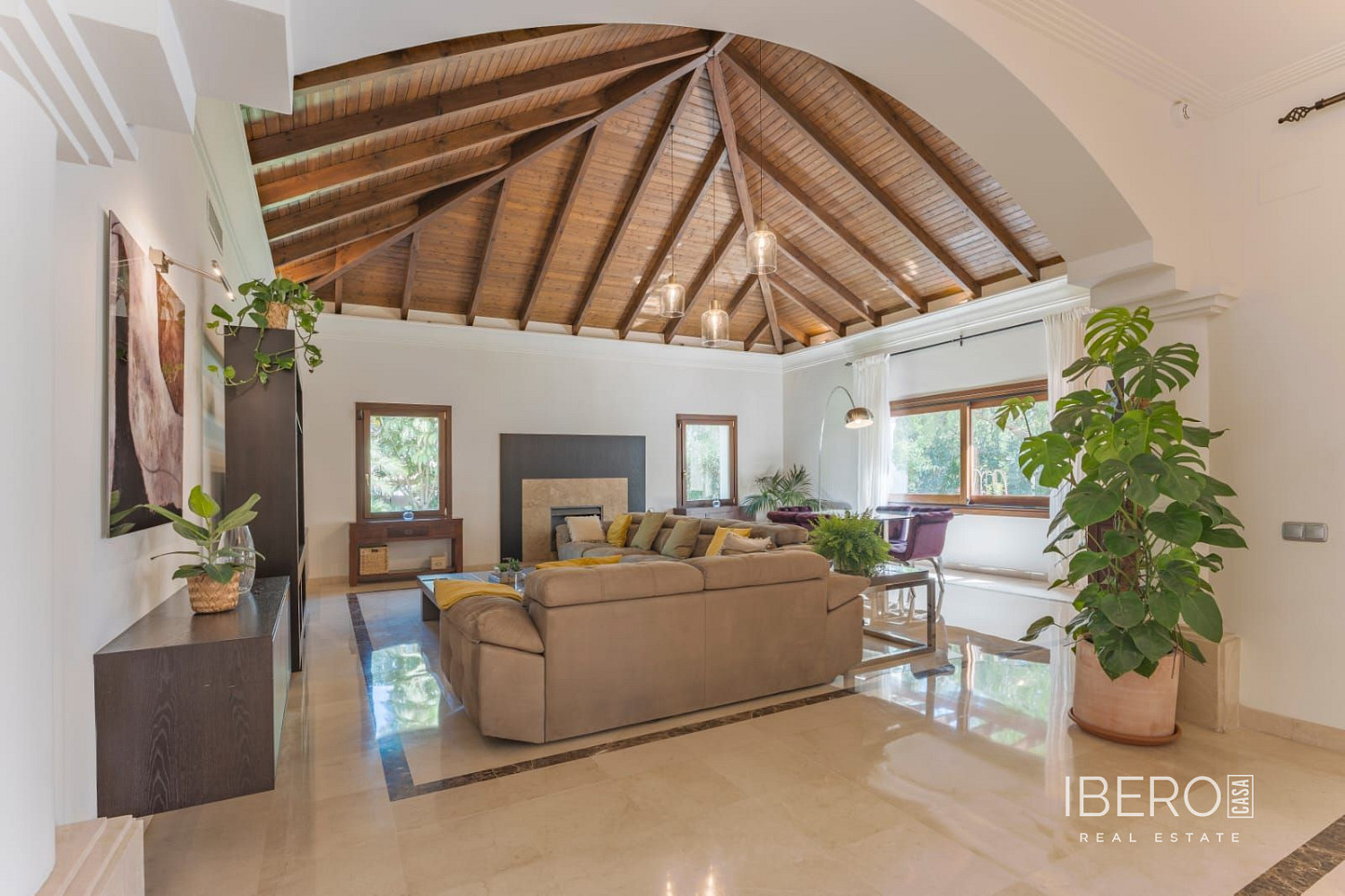 Prodej domu 621 m² s pozemkem 1 550 m² — photo 3