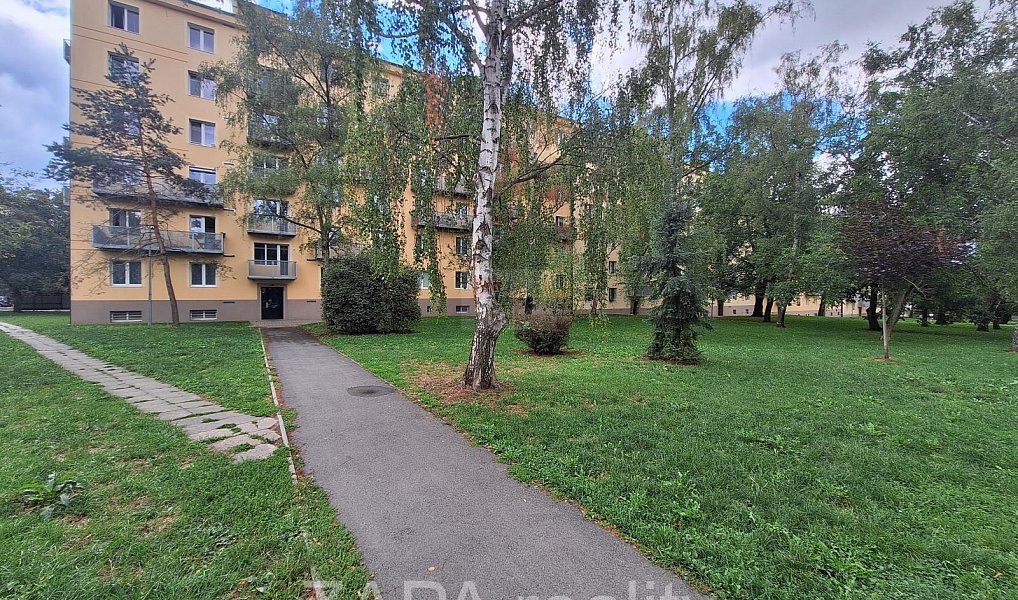 Pronájem bytu 2+1 53 m², Praha – náhled fotky 13