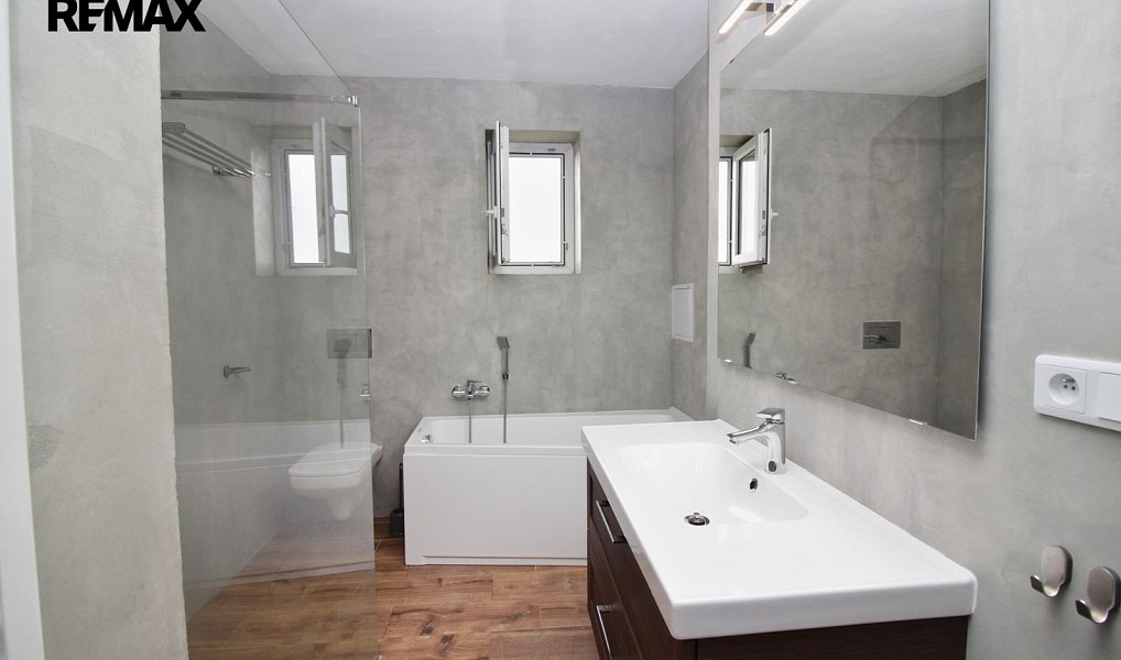 Pronájem bytu 2+kk 54 m², Žatec – náhled fotky 2