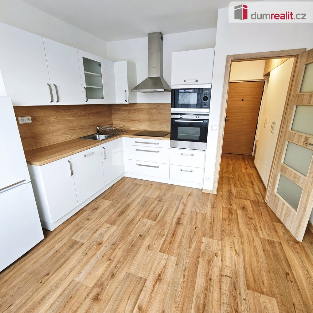 Pronájem bytu 1+1 35 m²