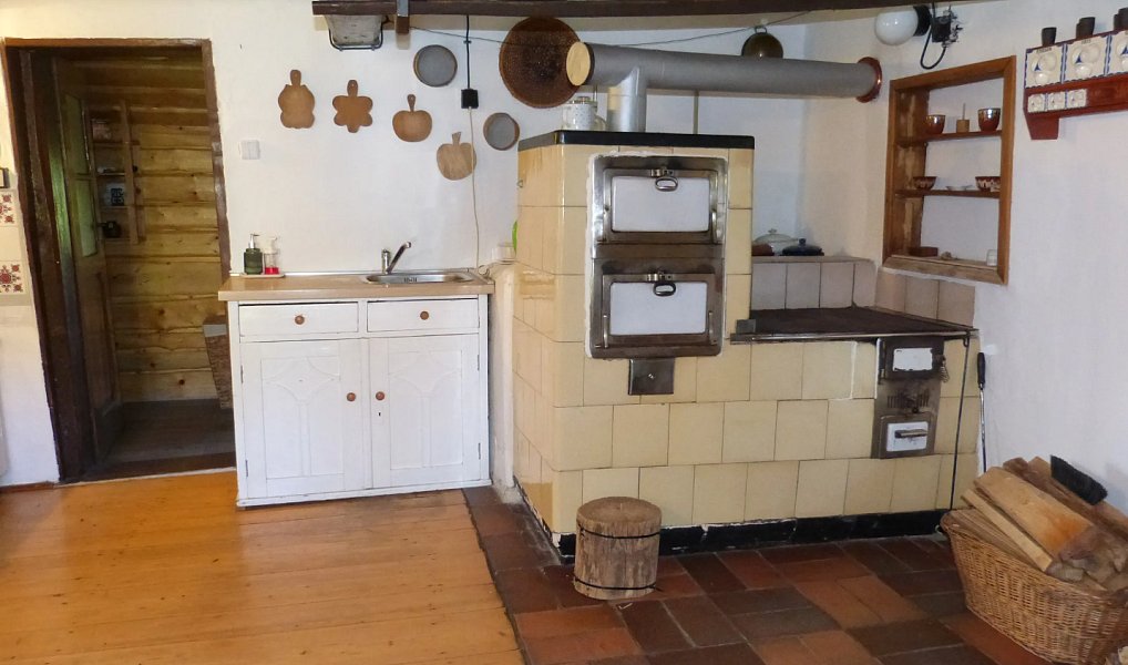 Prodej chalupy 100 m² s pozemkem 1 557 m², Horní Čermná – náhled fotky 8