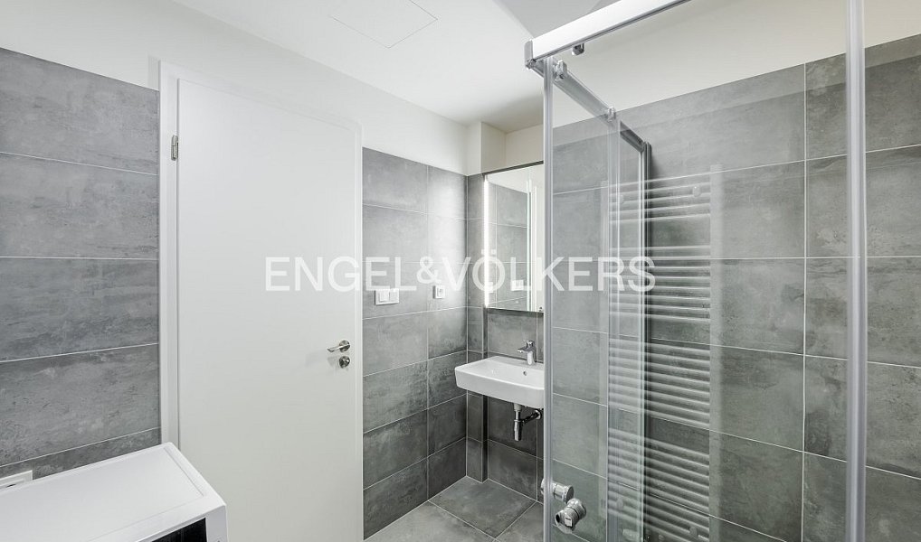 Pronájem bytu 1+kk 32 m², Praha – náhled fotky 5