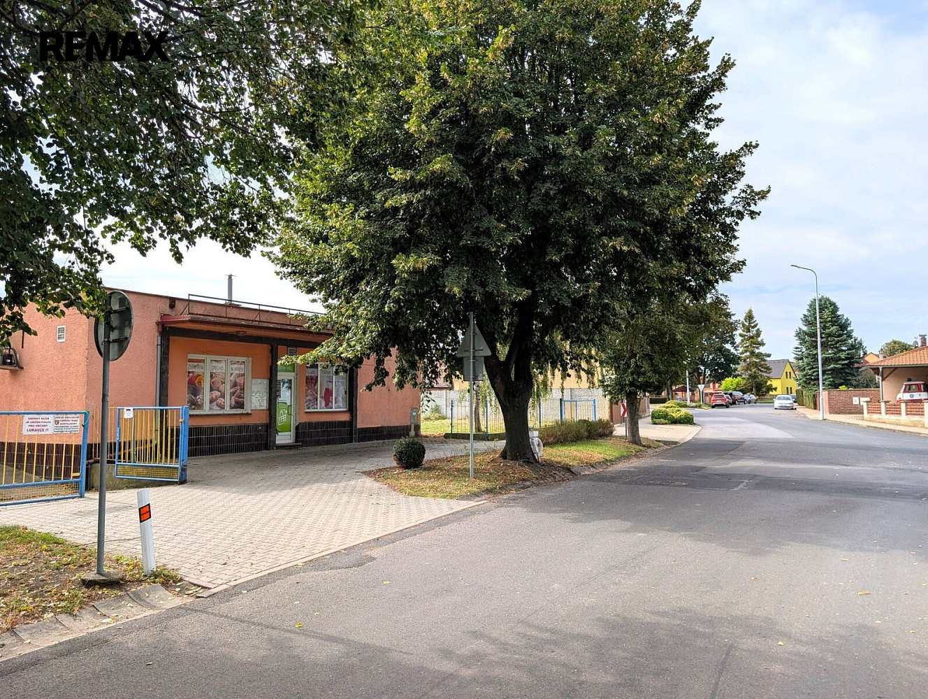 Prodej obchodních prostor 140 m² – fotografie 4
