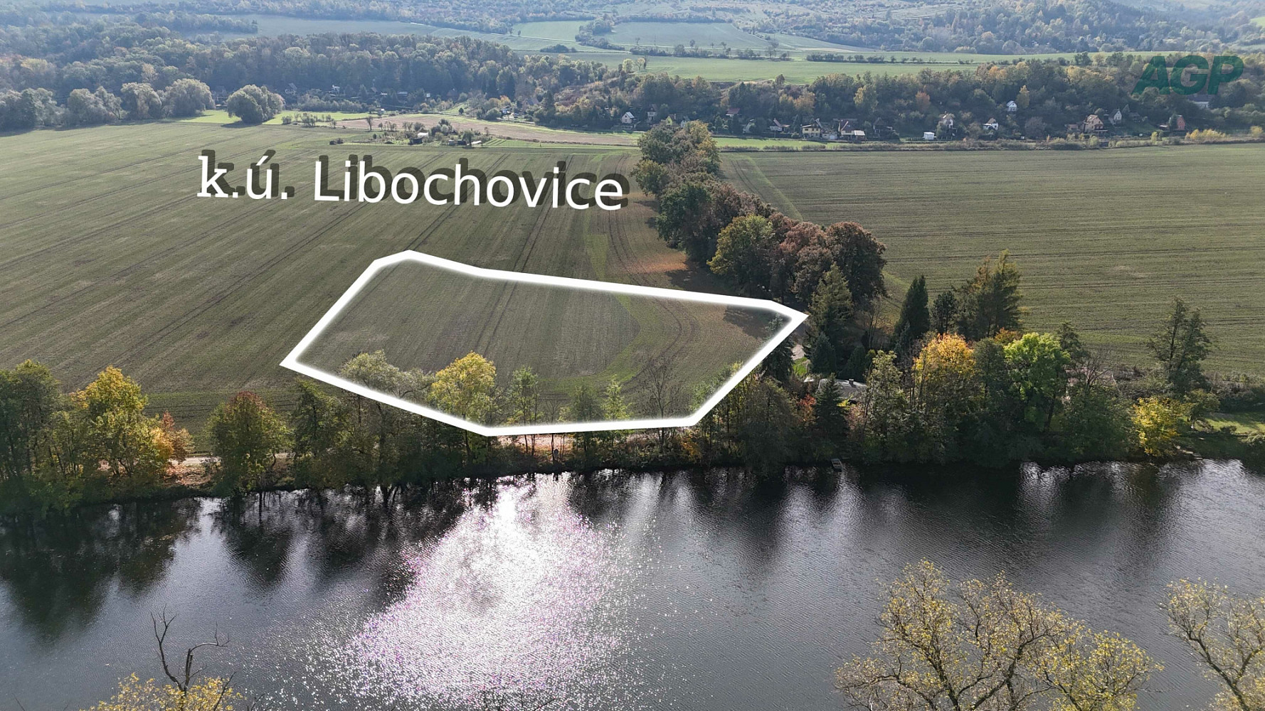 Prodej pole 3 765 m²