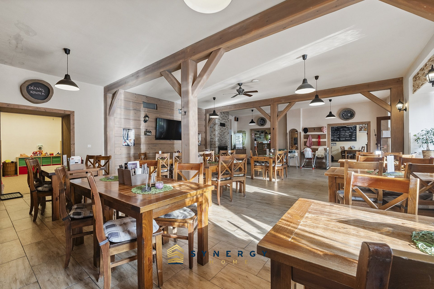 Prodej restaurace 300 m² – fotografie 5