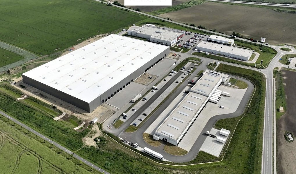 Pronájem výrobních prostor 2 800 m², Starovice – náhled fotky 7
