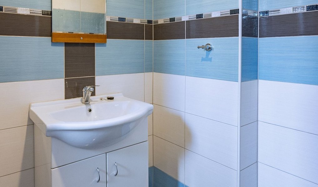 Prodej skladovacích prostor 1 580 m², Doksy – náhled fotky 19