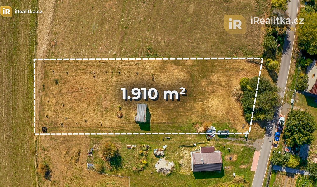 Prodej stavebního pozemku 1 910 m², Charvatce – náhled fotky 4