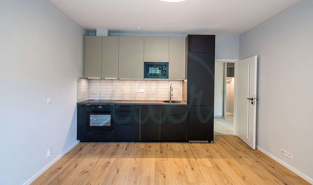 Prodej bytu 2+kk 45 m², Praha – náhled fotky 3